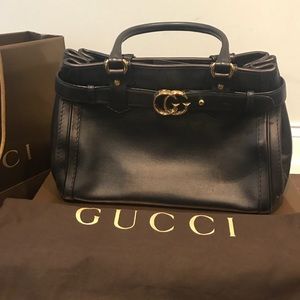 100% authentic Gucci Leather Bag